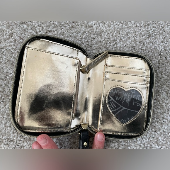 Betsey Johnson Wallet - Picture 3 of 3